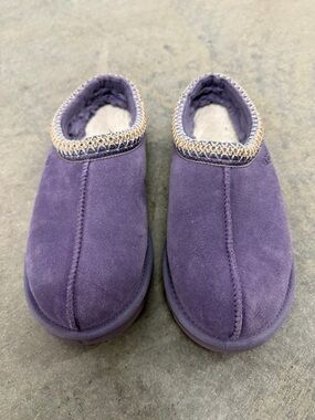 UGG Purple Women's Cozy Slip-On Tasman Slippers with Decorative Trim